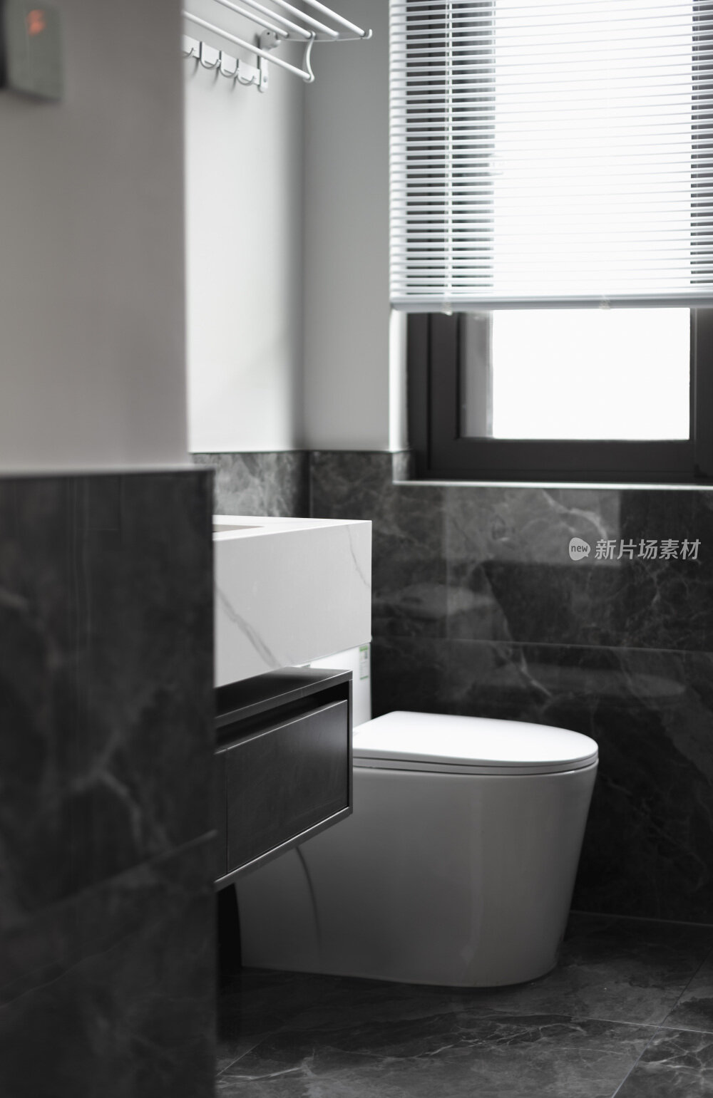 现代黑白简约室内装修设计