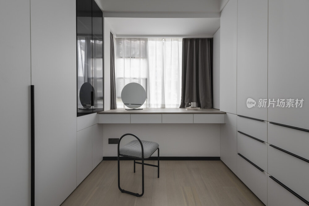 现代黑白简约室内装修设计