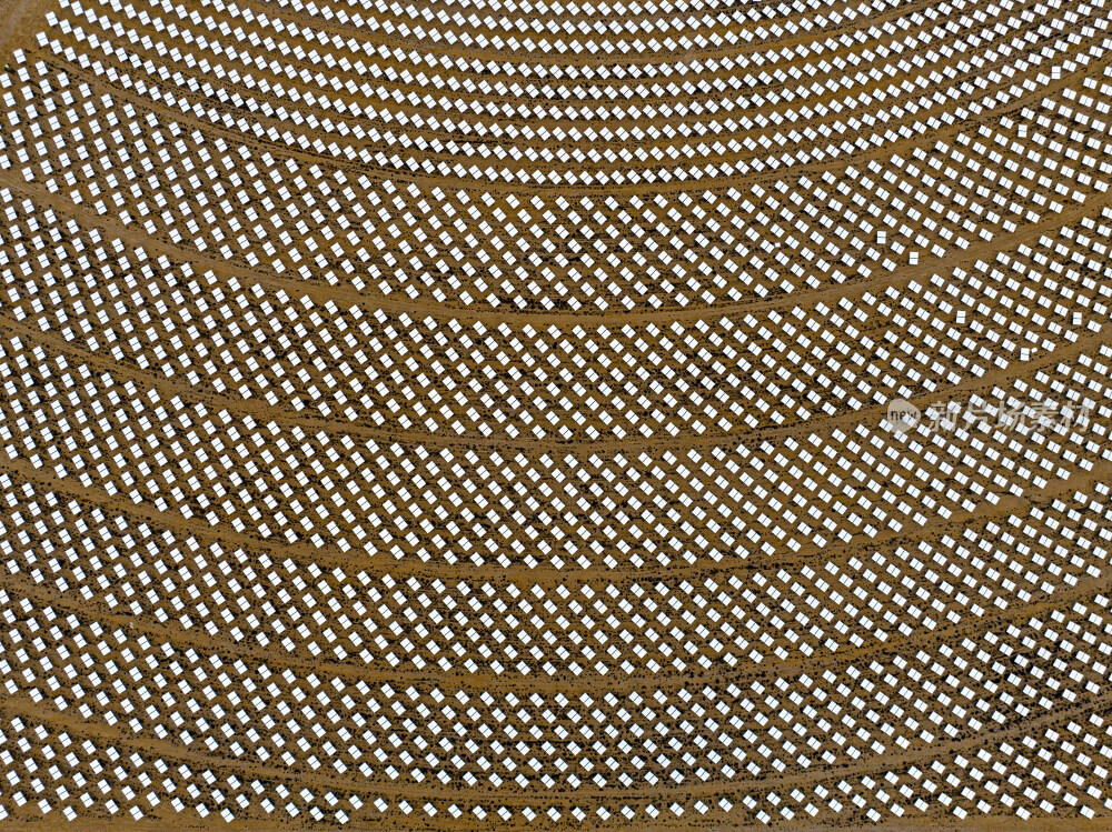 德令哈光能发电站