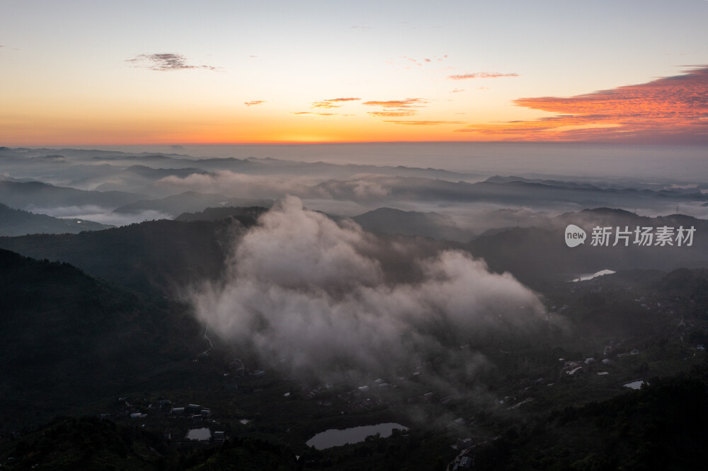成都龙泉山日出云海航拍