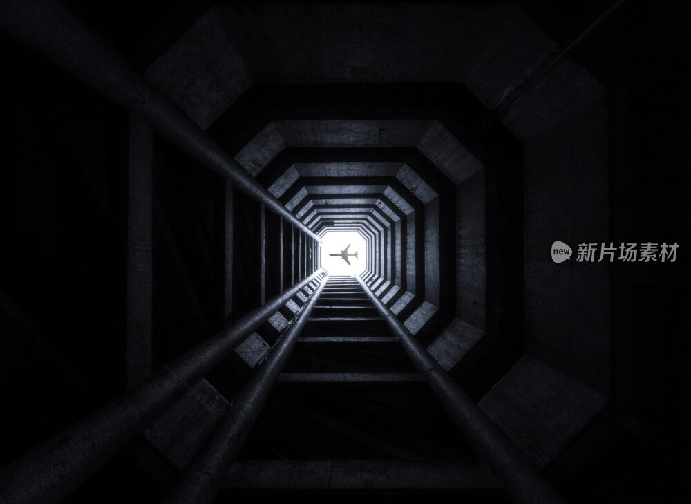 未来感重庆筒子楼