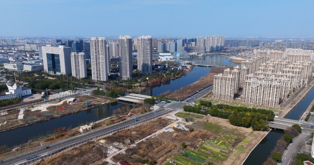 航拍慈溪明月湖周边