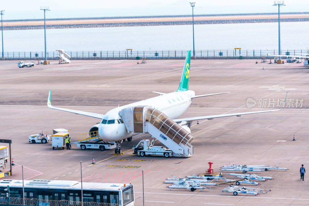 澳门机场停靠的飞机