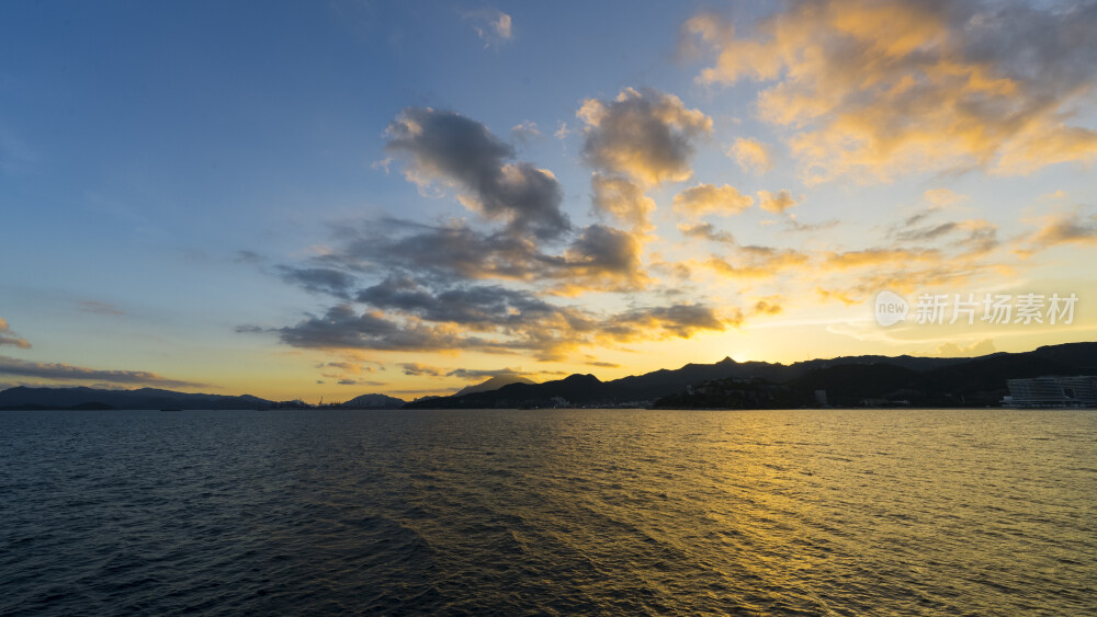 海边大海海面云层日落晚霞阴天晴天沙滩海岸阳光光线