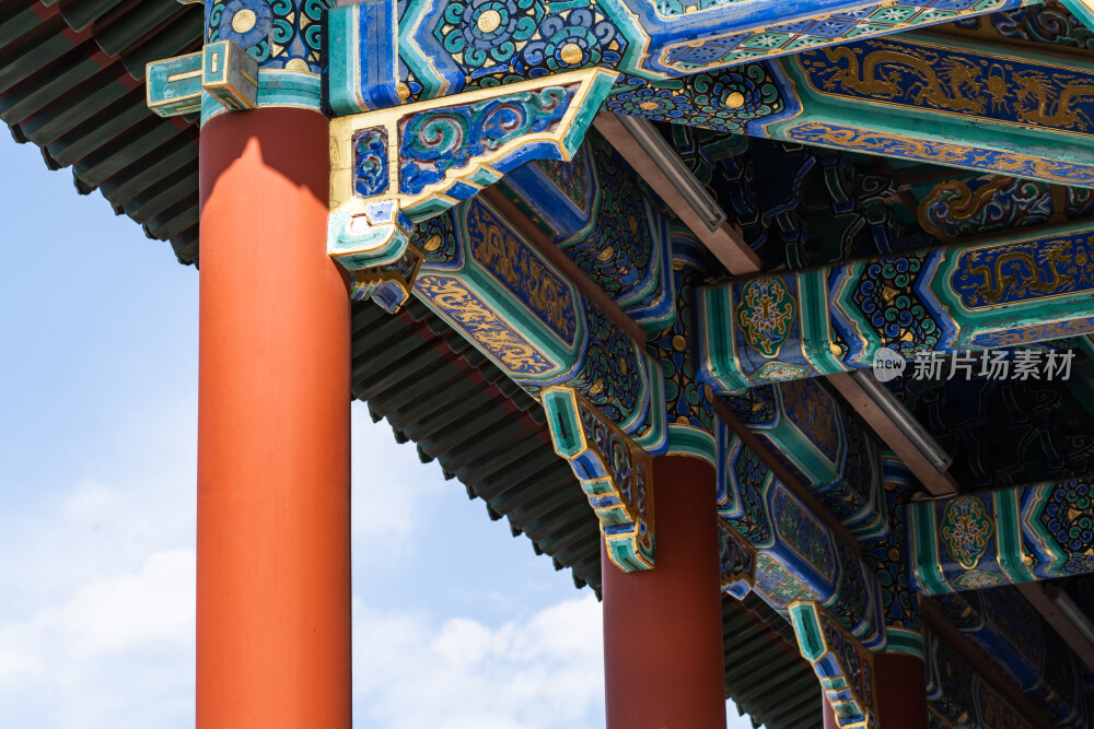 北京旅游景点景山公园万春亭特写