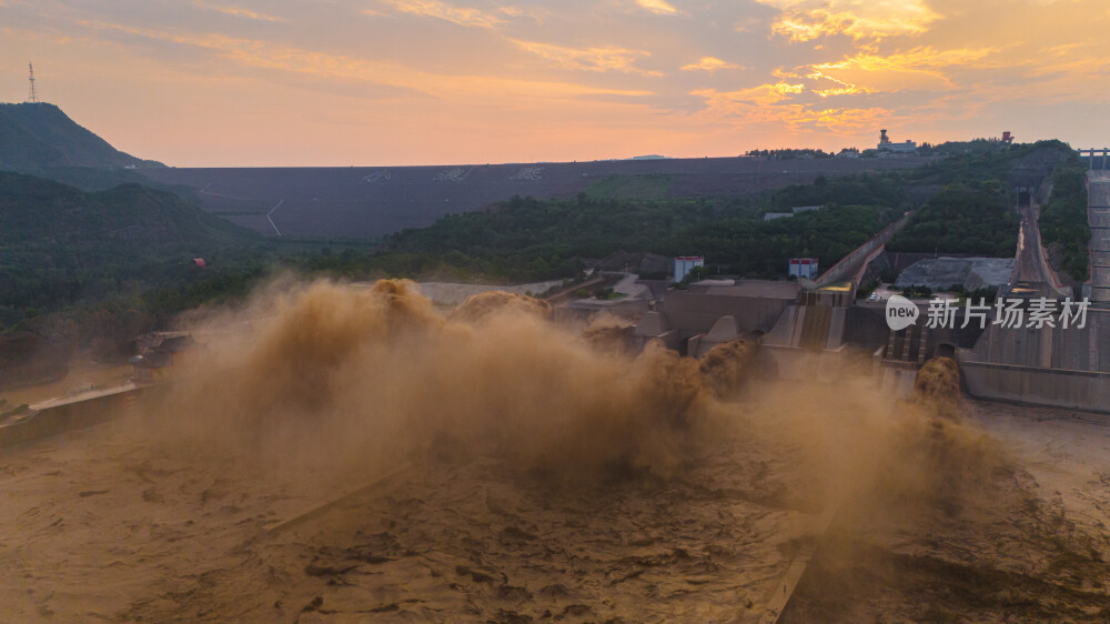 绝美史诗黄河小浪底水库实拍