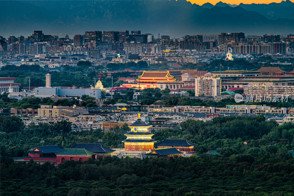 中国北京市天坛天安门同框