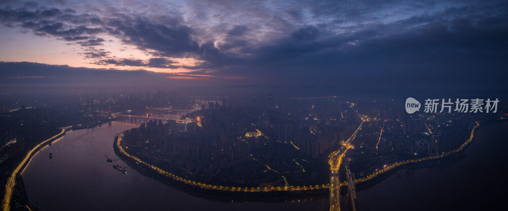 重庆九龙坡区日出航拍风景图片