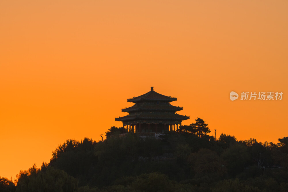 北京景山万春亭晨曦