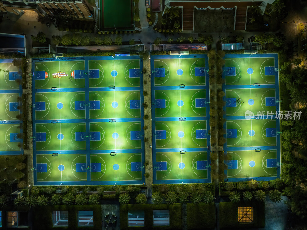 福建厦门海峡厦门大学校园运动场高空航拍