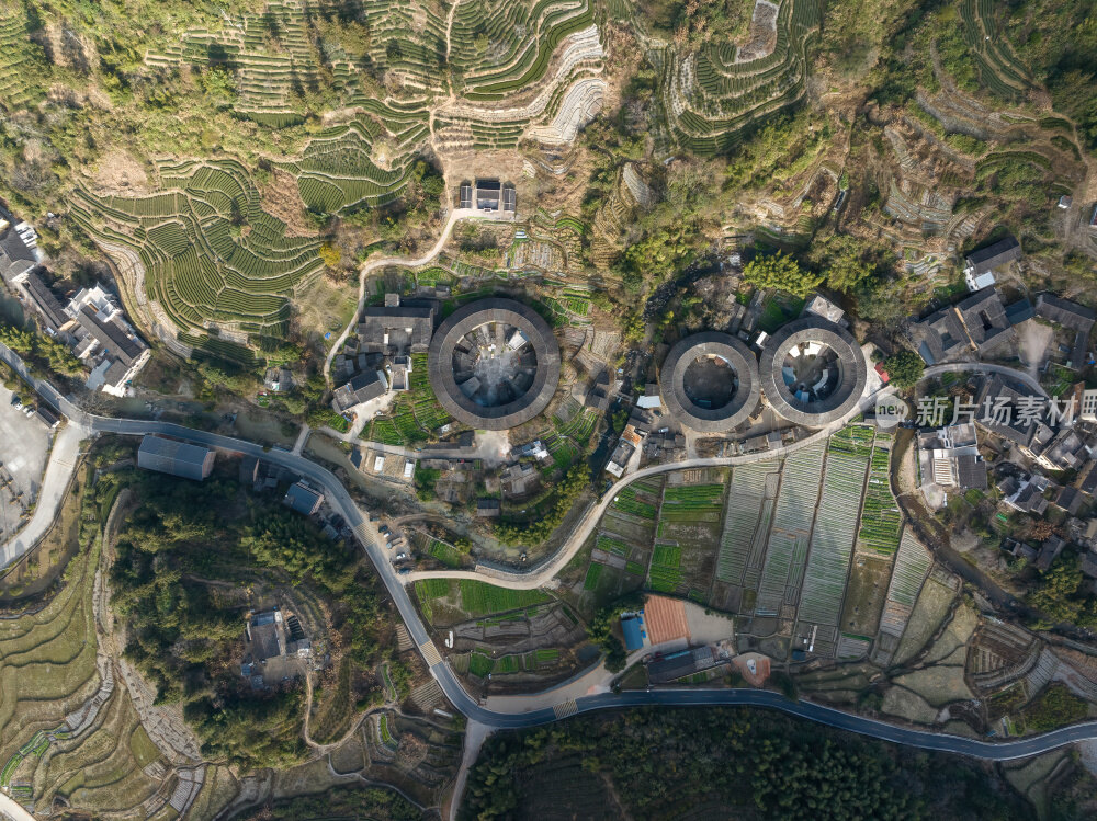 福建漳州永定云水谣客家土楼群建筑高空航拍