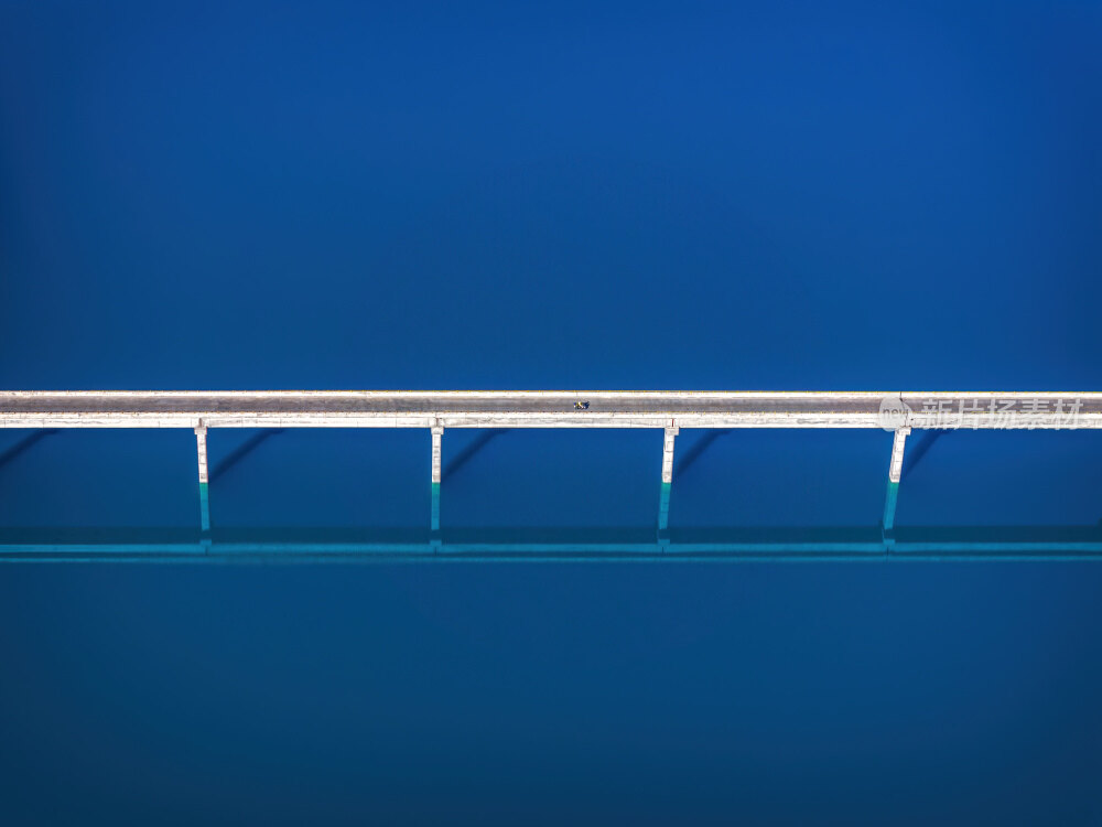 新疆塔县班迪尔蓝湖水库大桥塔莎公路航拍