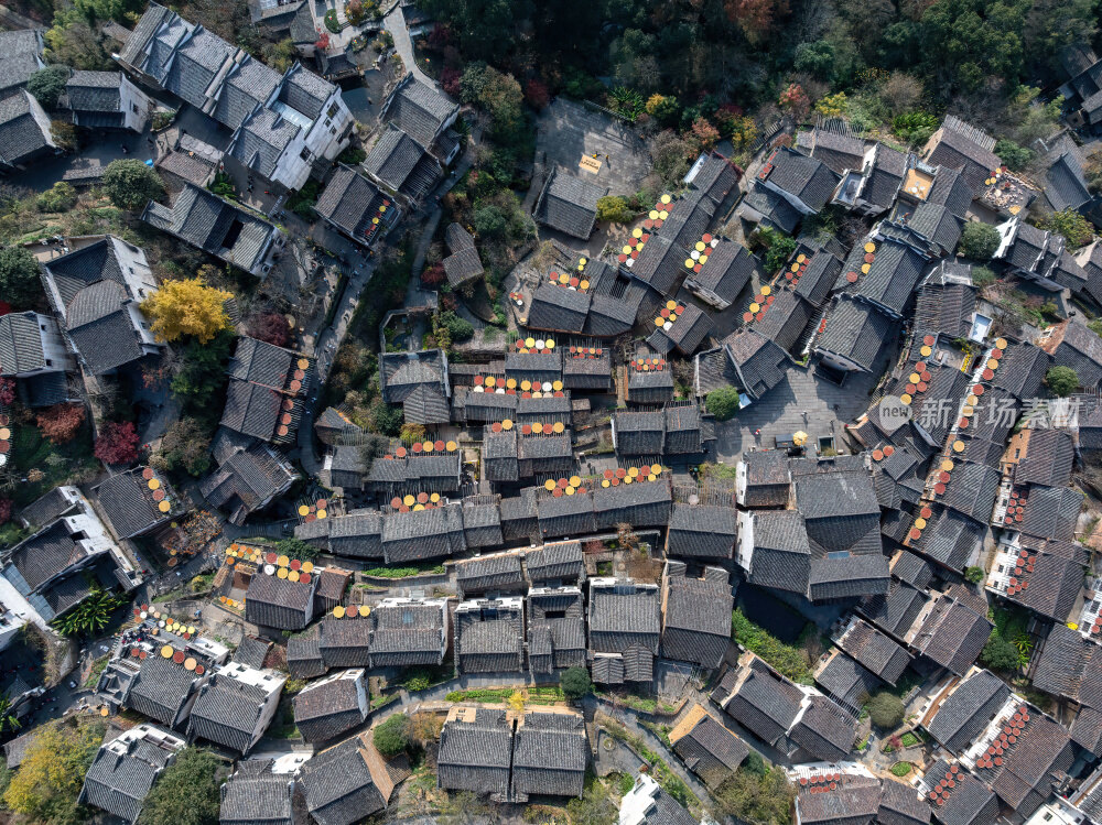江西上饶婺源网红景点篁岭晒秋航拍