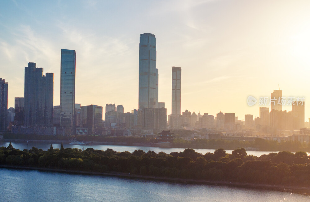 长沙国金中心日出航拍