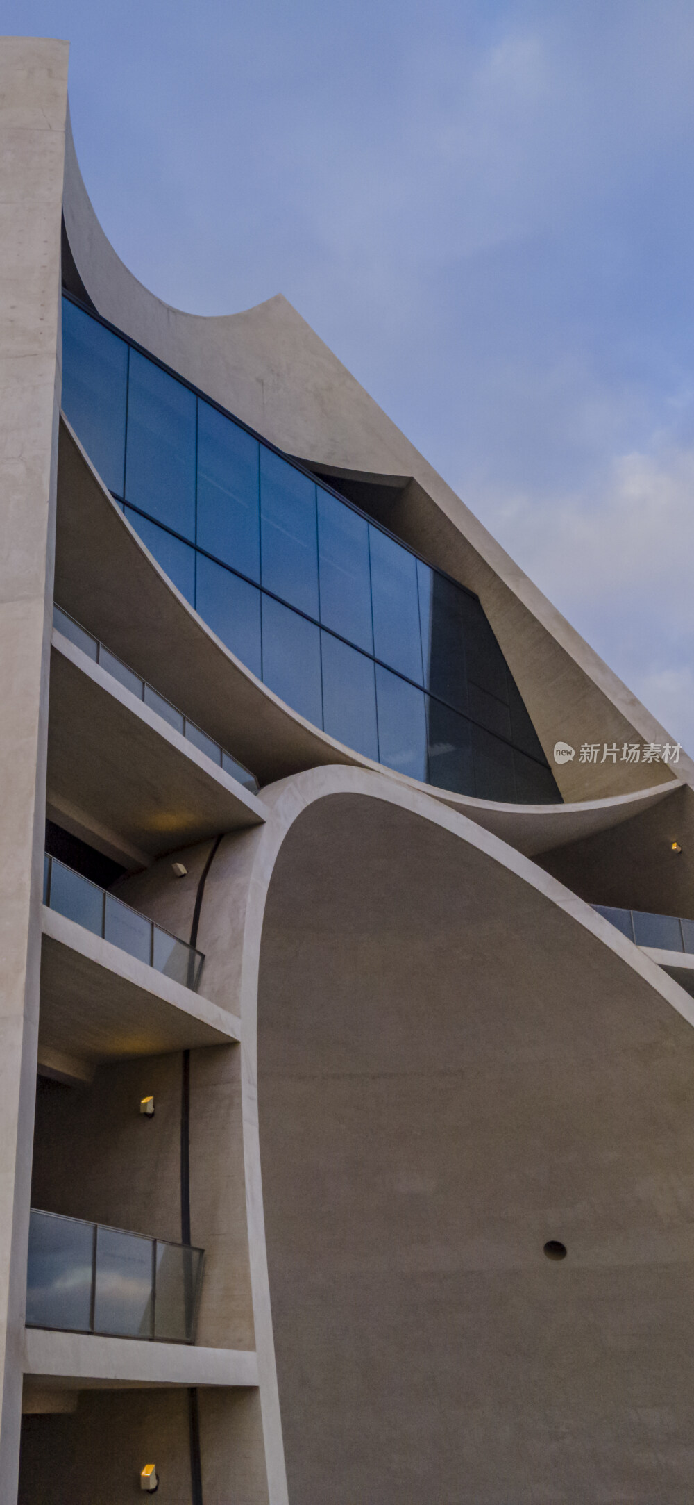 山东省烟台市福山区经济技术开发区黄渤海新区时光塔城市建筑风光航拍