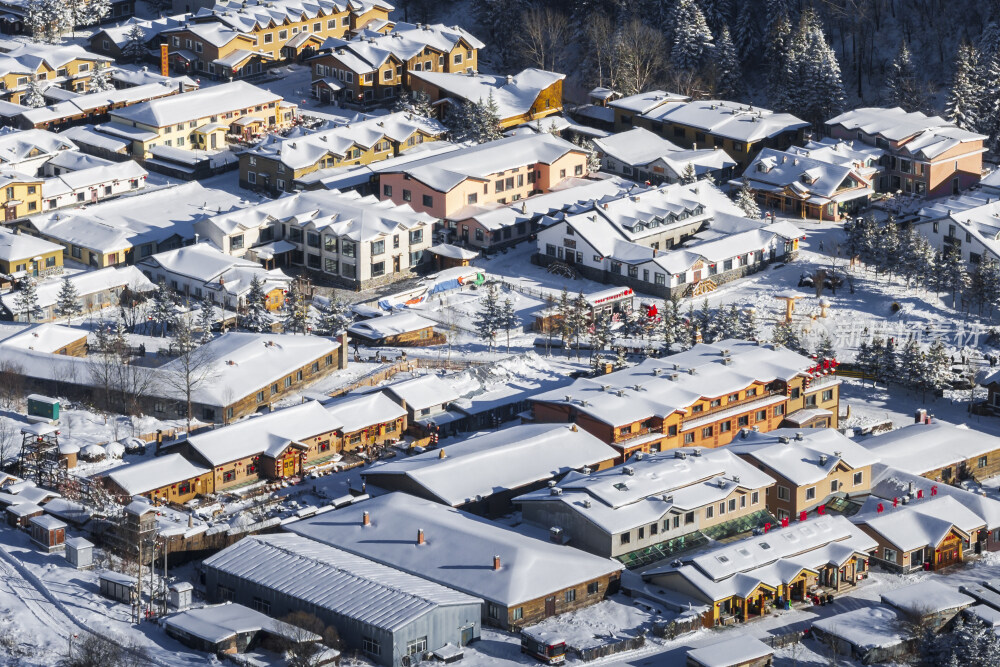 中国雪乡雪景雪房子航拍大景拍摄