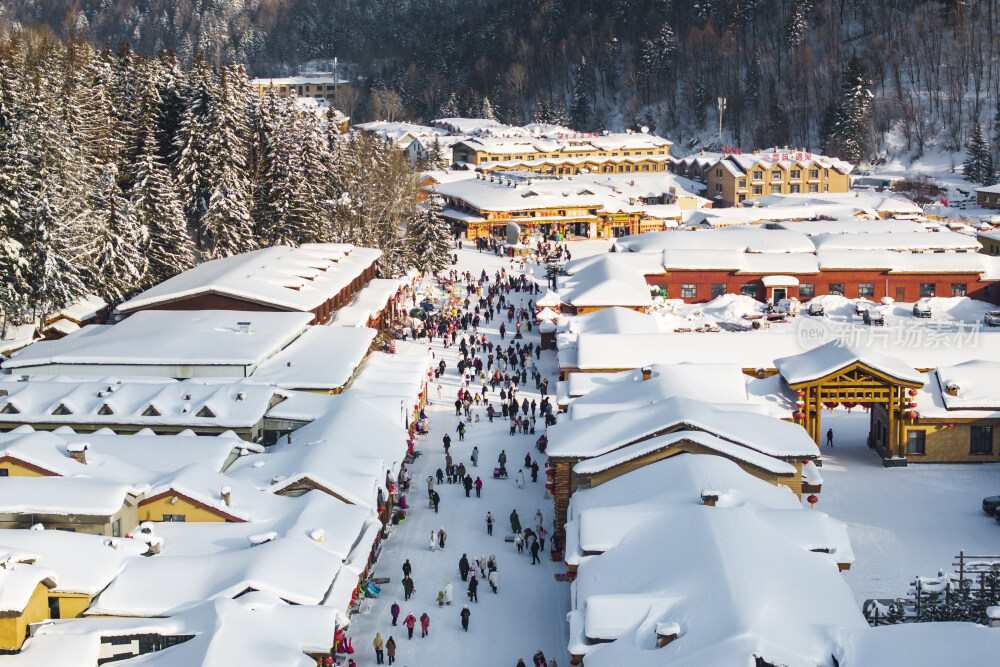 中国雪乡雪景雪房子航拍大景拍摄