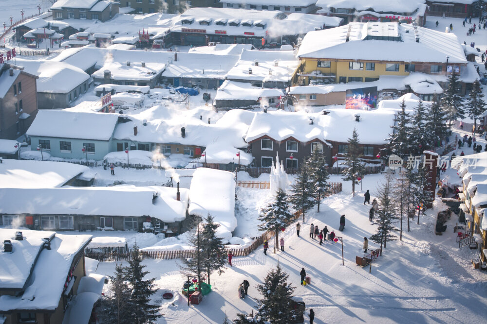 中国雪乡雪景雪房子航拍大景拍摄