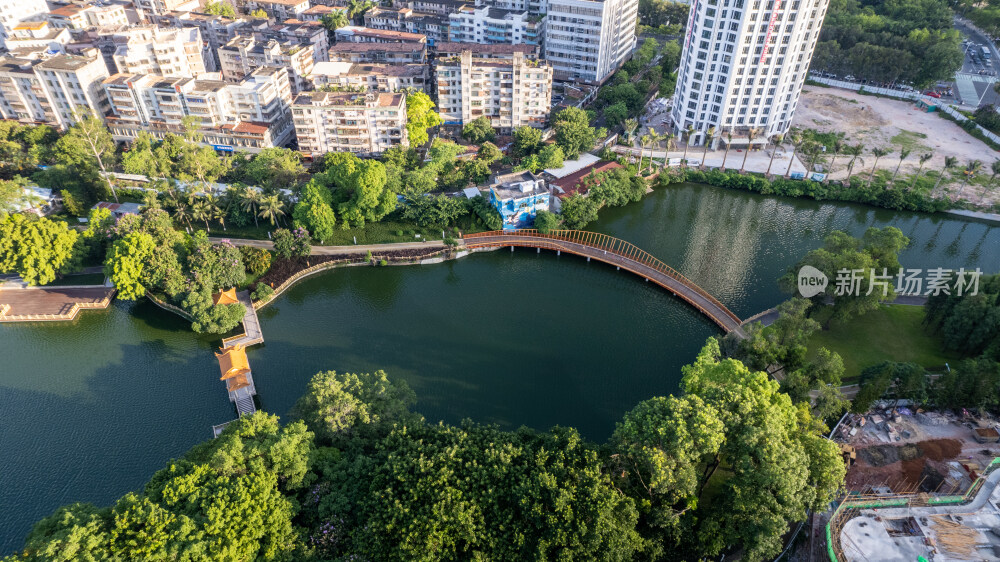 茂名新湖公园航拍图
