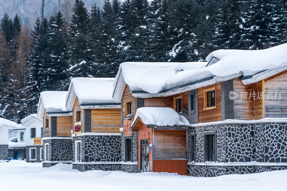 雪谷穿越羊草山到雪乡