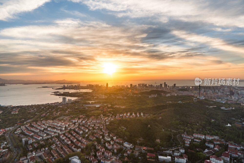 青岛城市风光日出日落火烧云