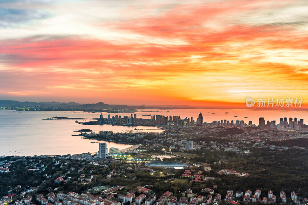 青岛城市风光日出日落火烧云