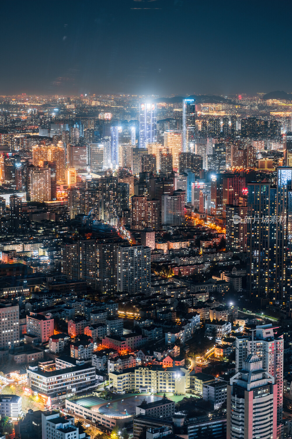 青岛城市风光日出日落火烧云