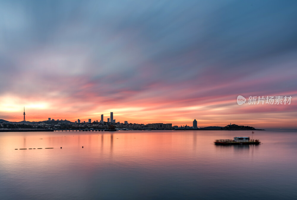 青岛城市风光日出日落火烧云