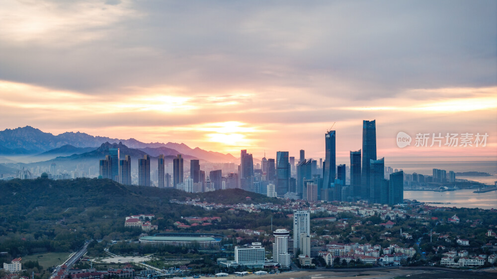 青岛城市风光日出日落火烧云