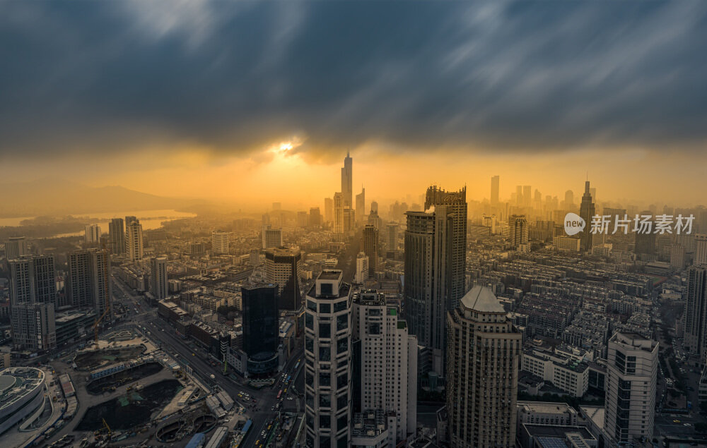 南京商业城市金色蓝色灯光安静寂静高视角新街口航拍紫峰大厦车流繁华日出日落夕阳晚霞云
