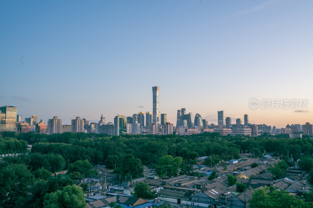 北京城下的国贸光影独特风景