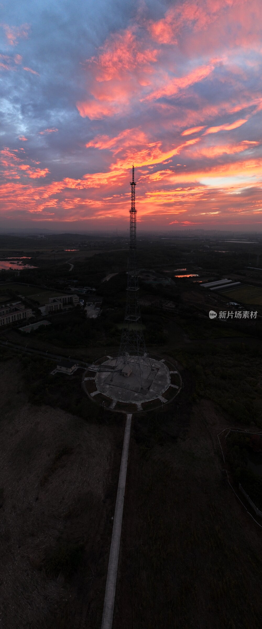 南京江宁美丽田园乡村电视塔信号塔航拍火烧云