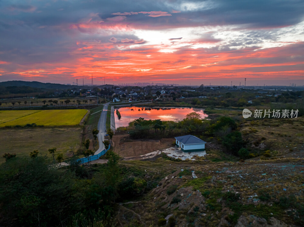 南京江宁美丽田园乡村麦田稻田航拍火烧云