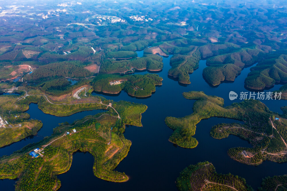 广西水库森林航拍风光