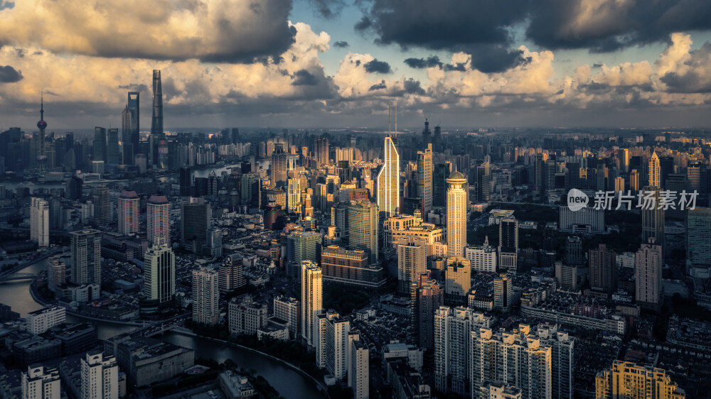 上海大城市都市黄昏落日景色