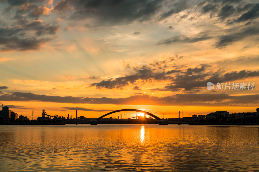鄂州市中心落日风光