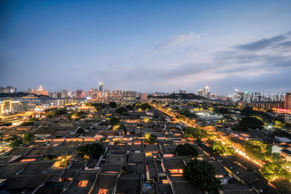 福州三坊七巷全景蓝调傍晚夜景黄昏
