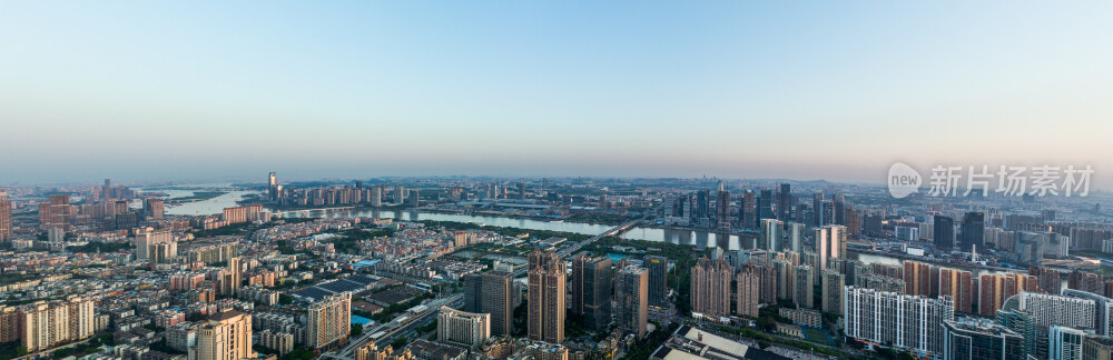 航拍广州天河珠江新城天际线琶洲新CBD城市风光