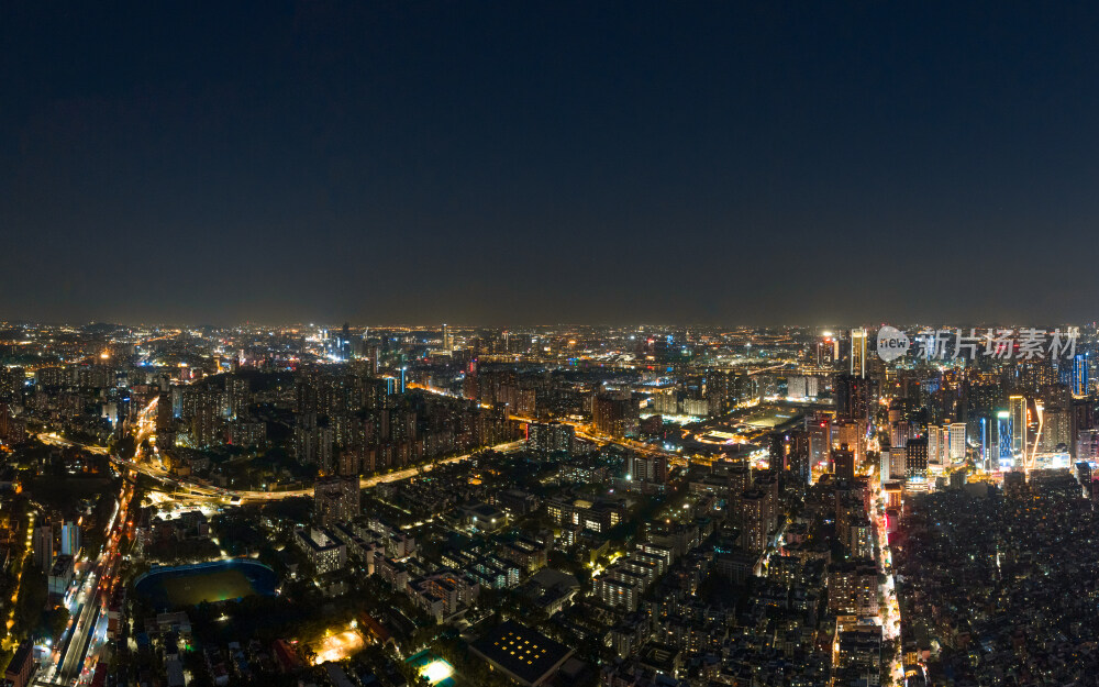 航拍广州天河CBD夜晚景色全景