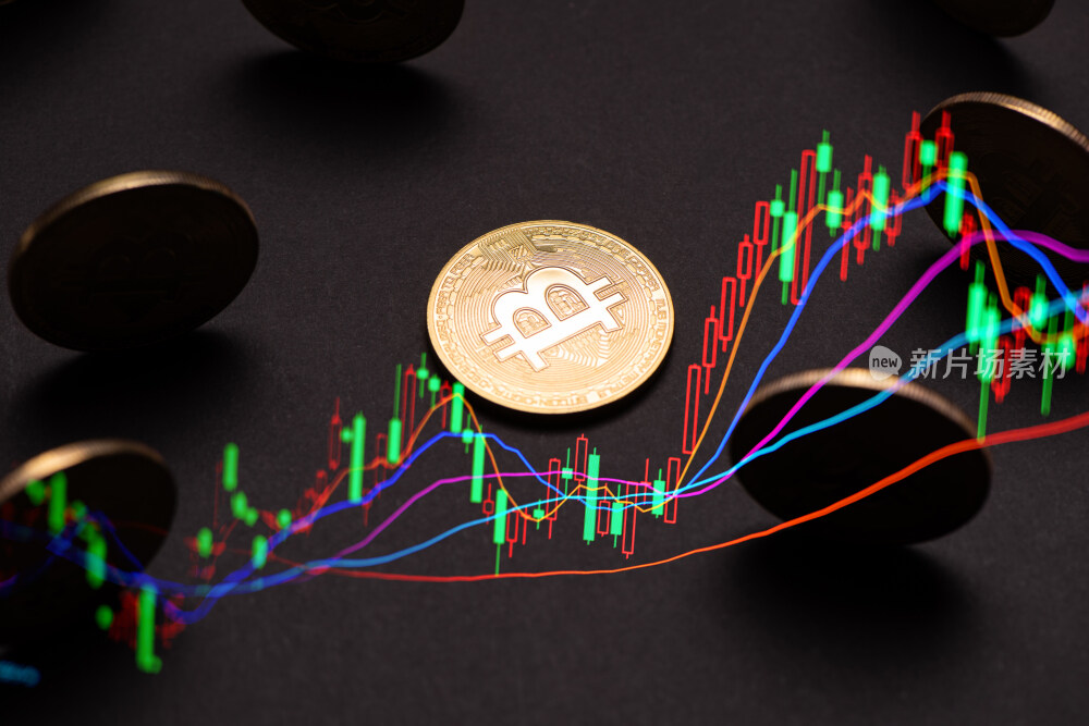 黑色背景上的金色比特币和股票指数图