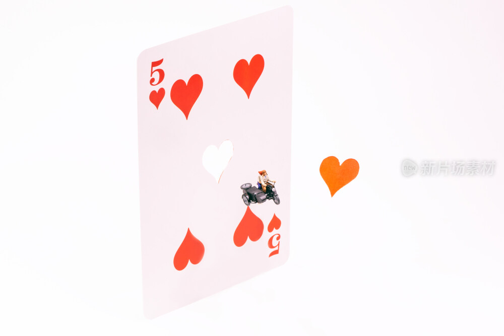 扑克牌艺术创意图片