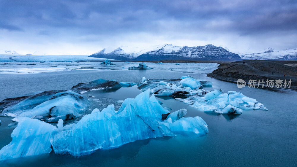 冬季冰岛风光雪山冰川极光小镇蓝调阳光海洋