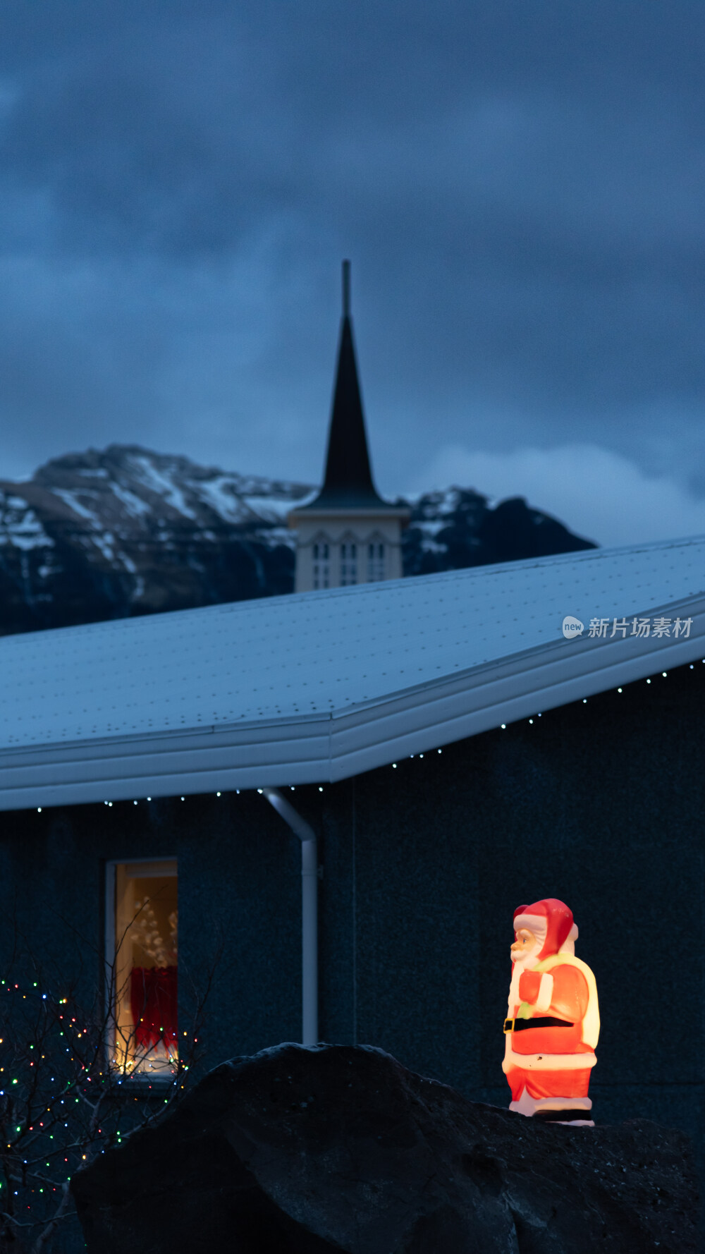 冬季冰岛风光雪山冰川极光小镇蓝调阳光海洋