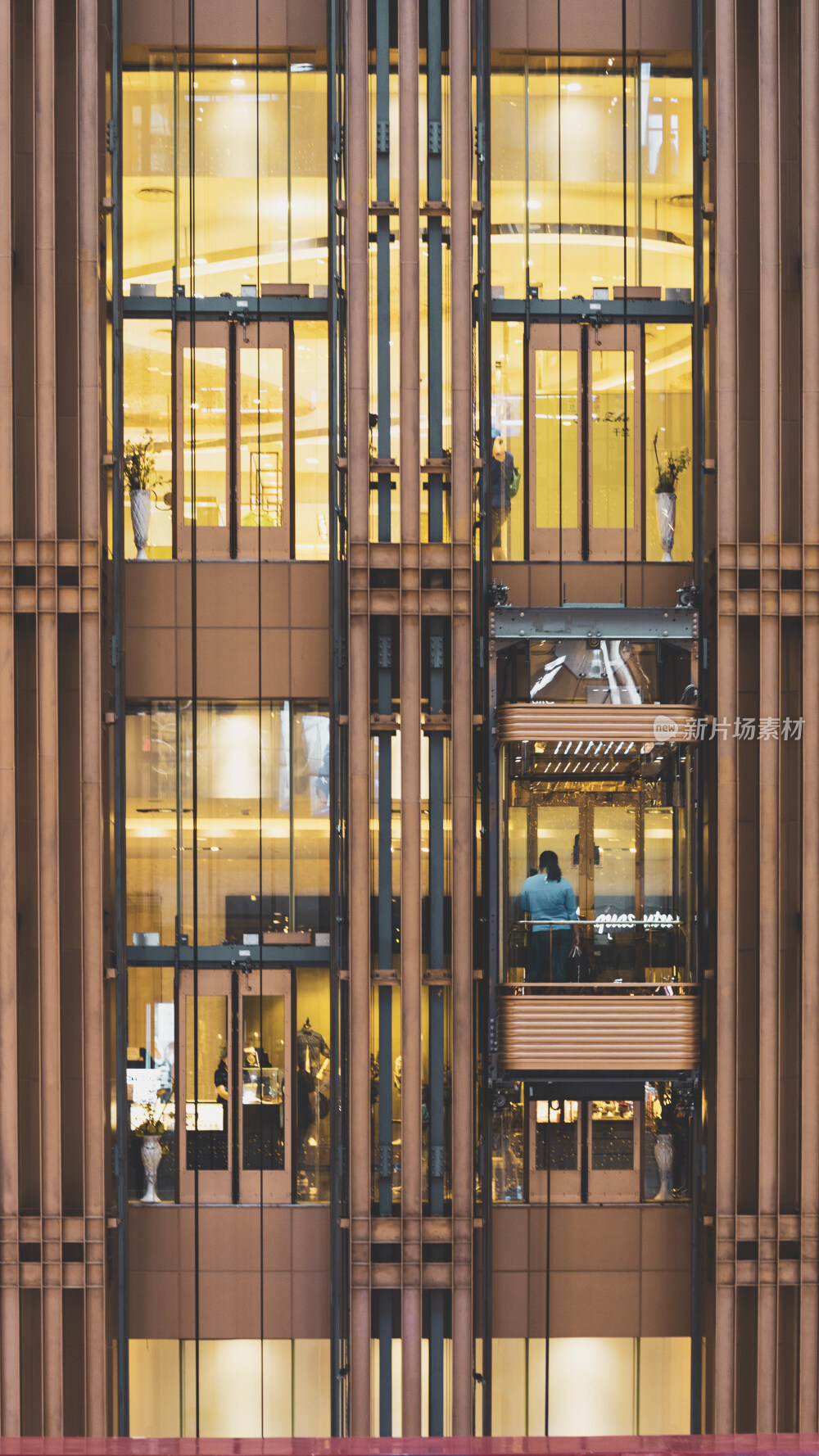 上海新世界大丸百货电梯